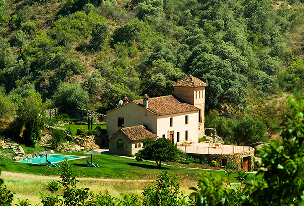 ZC68  Holiday villa in Cortes