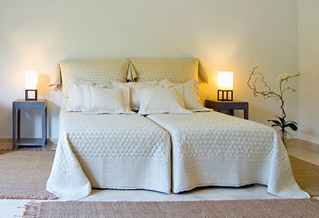 Rent your villa in Cortes de la Frontera double bedroom