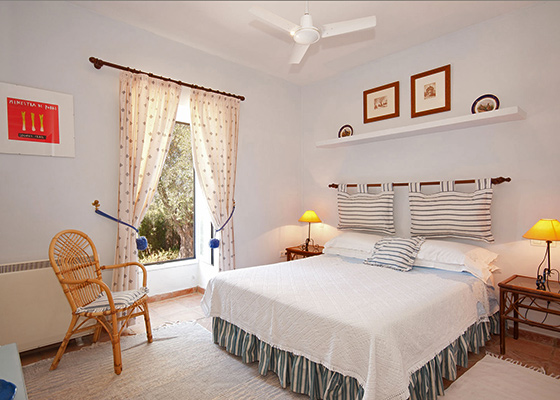 Villa in Ronda countryside bedroom