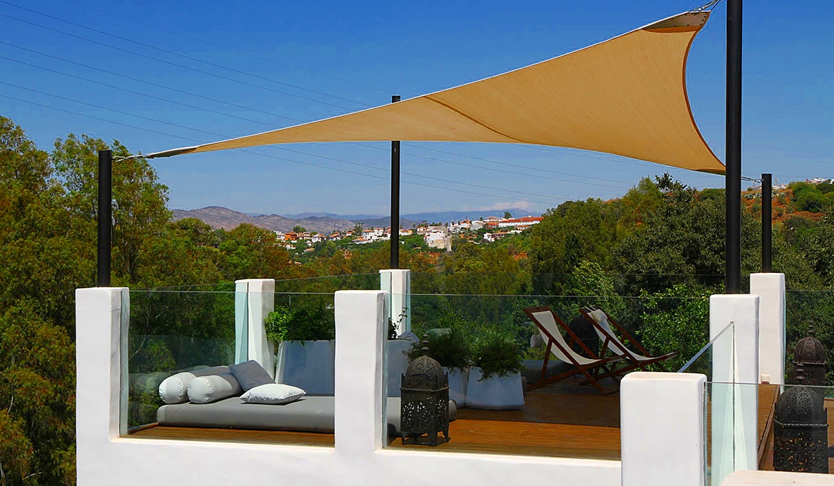 ZX16 Villa to rent in Marbella