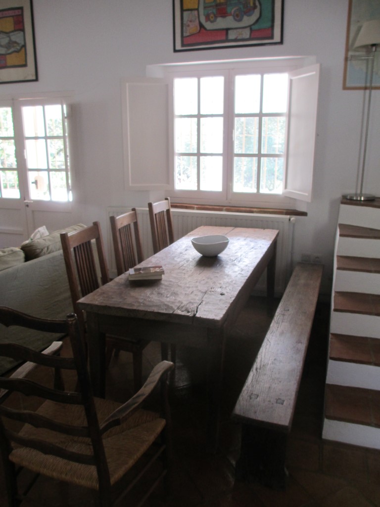 ZC65 Farmhouse with a magnificent setting in Jimena