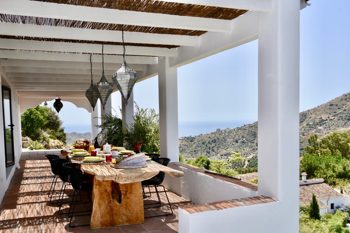 ZX22 Wonderful luxury – 20 minutes from the beach